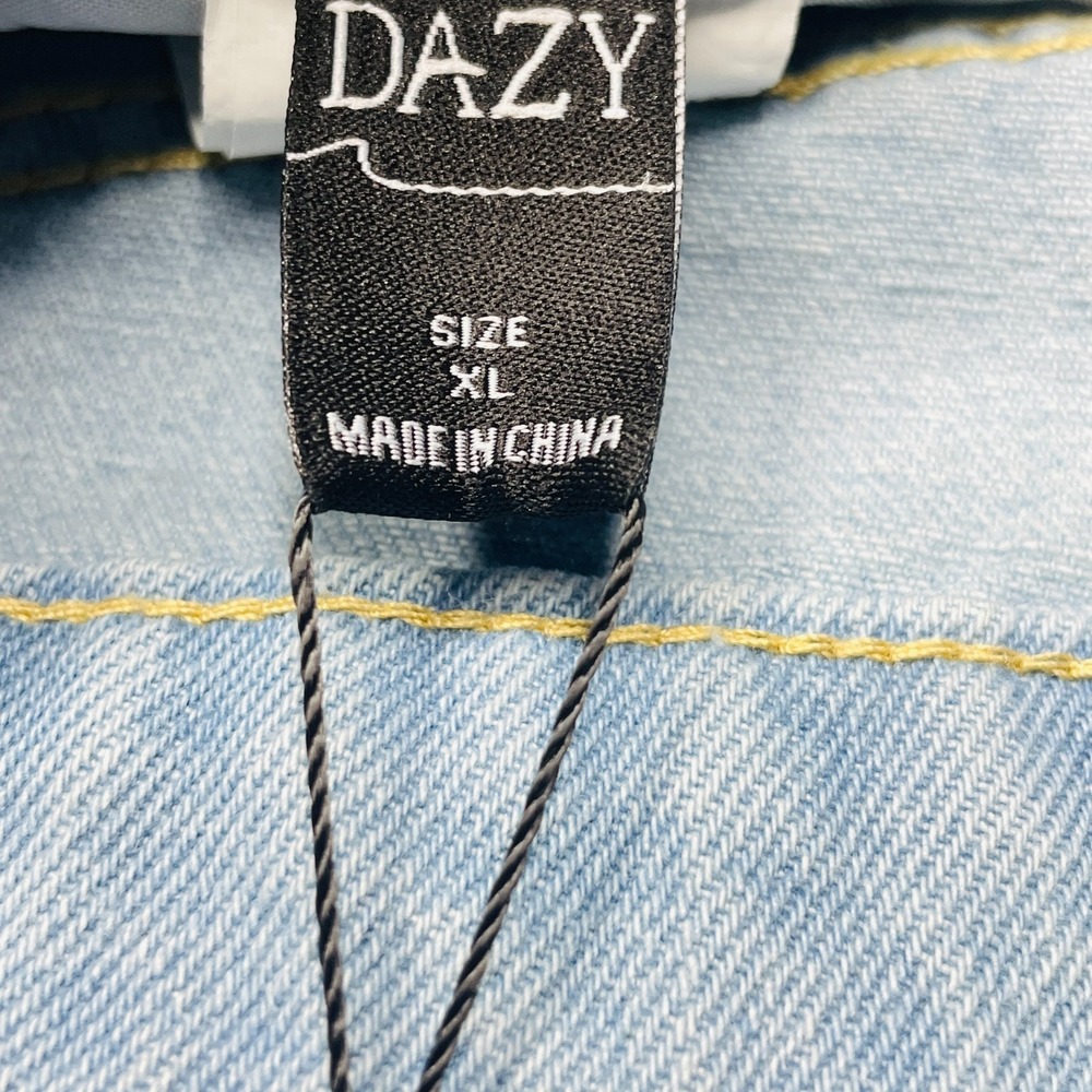 Dazy Womens Size S Light Wash Denim Mini Skirt Blue Casual Y2K Jean Skirt - Picture 6 of 10